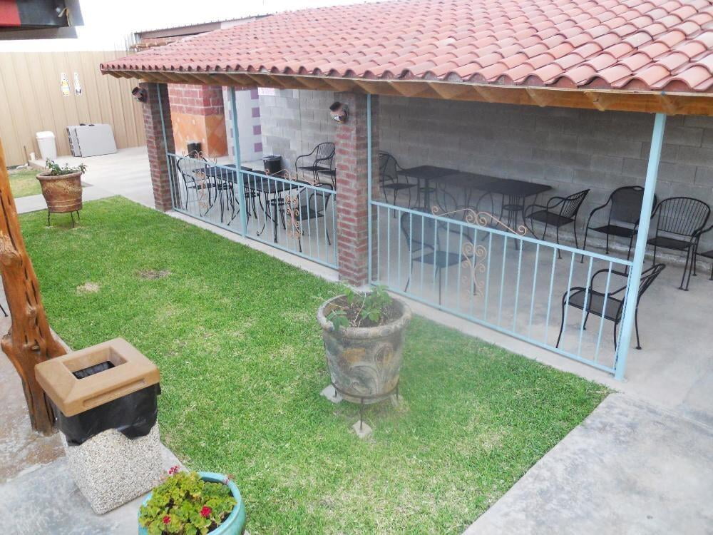 Bar Back Patio Odessa TX Site Pictures